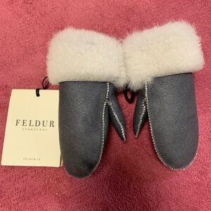 Feldur Lambskin Mittens for Baby and Toddler